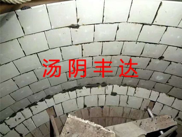 微(wēi)晶鑄石闆施工(gōng)現(xiàn)場(chǎng)